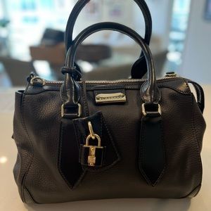 BURBERRY handbag mint condition